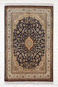 Handknotted Oriental Kashmir Silk Carpet 4x6 Feet.
