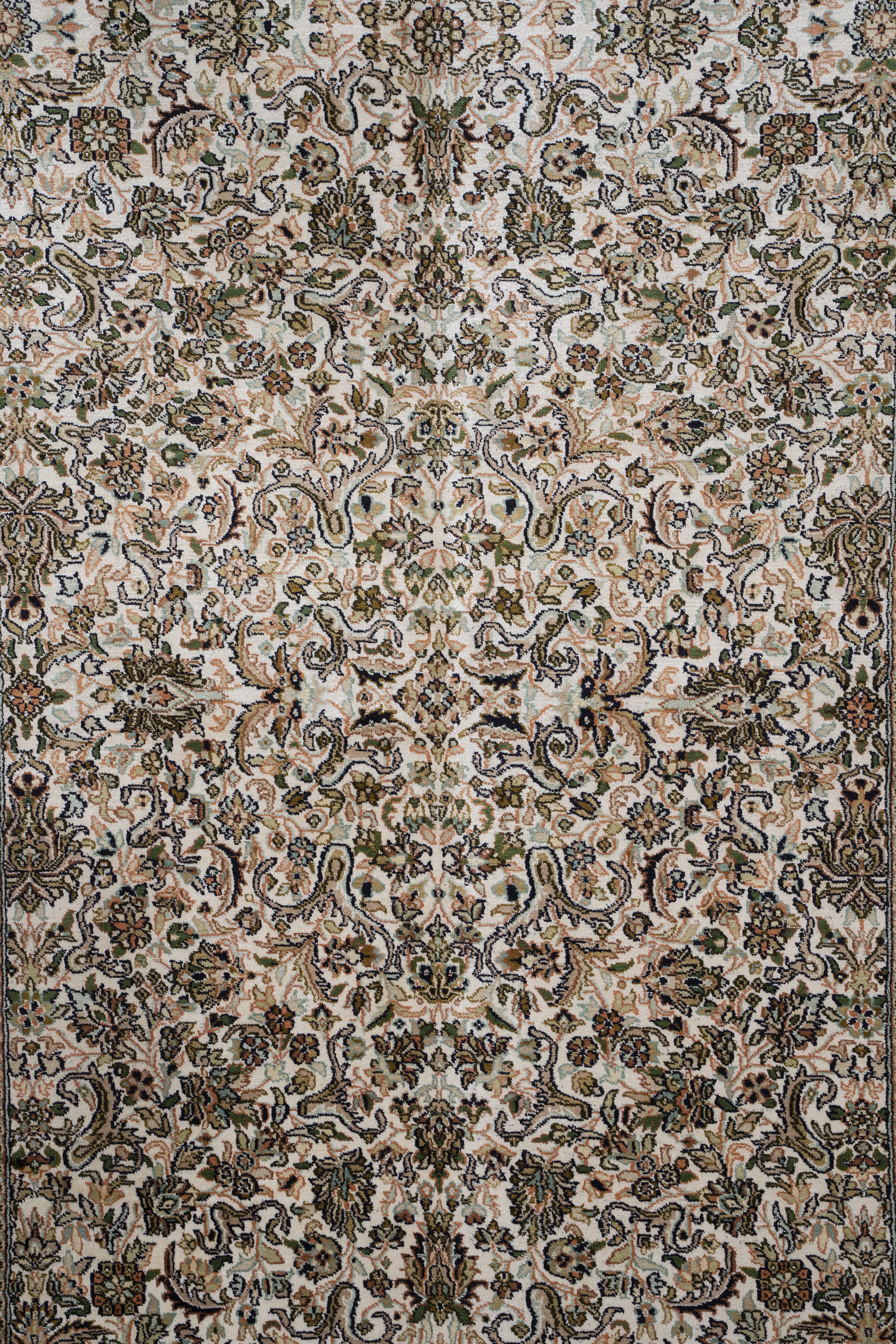 Handknotted Allover White Kashmir Silk Carpet