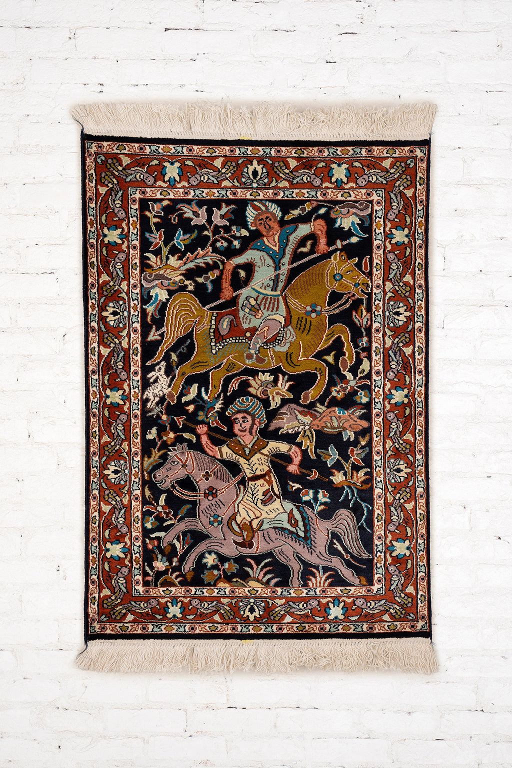 Shikargah Kashmir SIlk Carpet 2x3 Feet.
