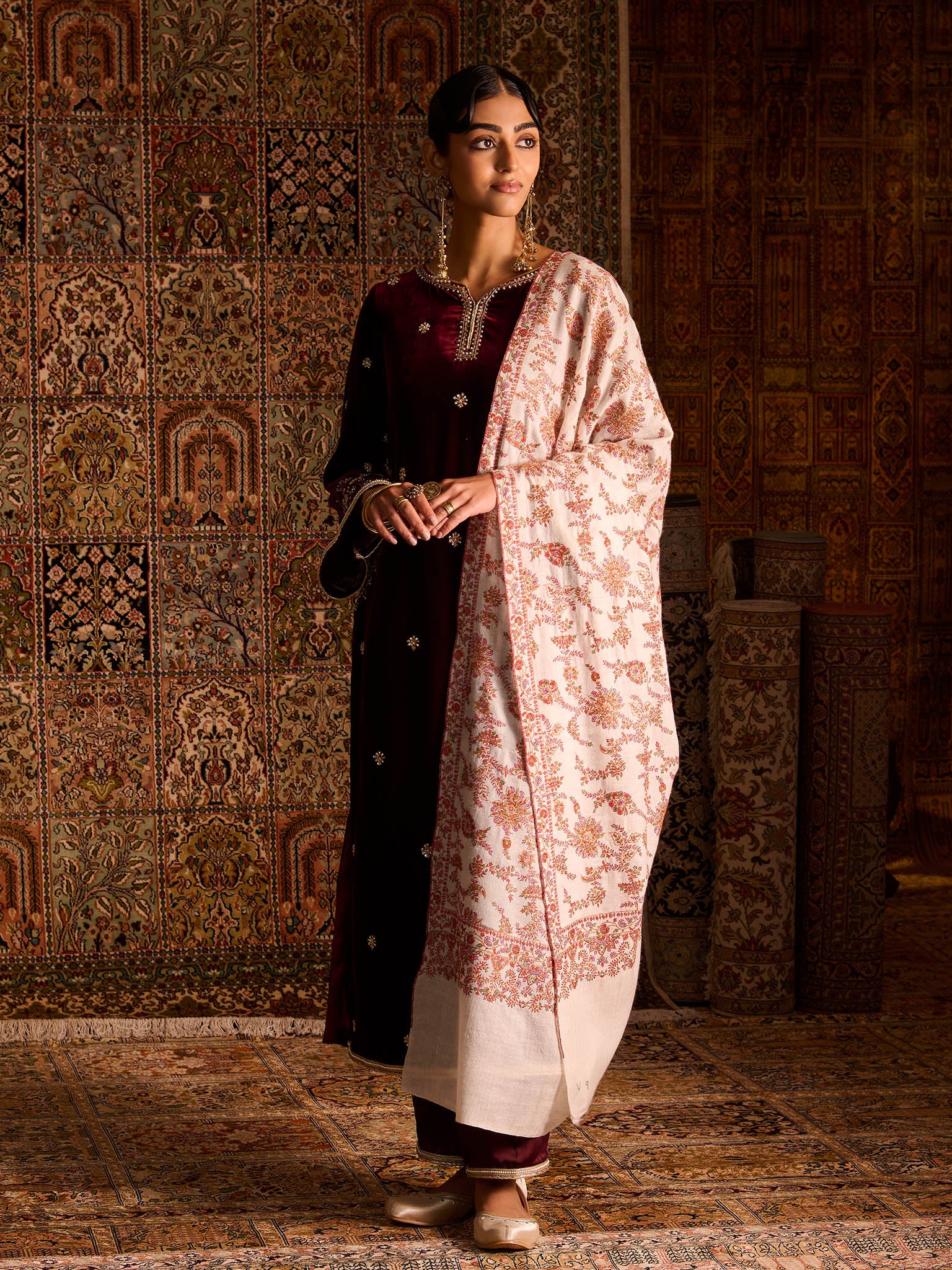 Neem Jamawar White Pure Pashmina Shawl