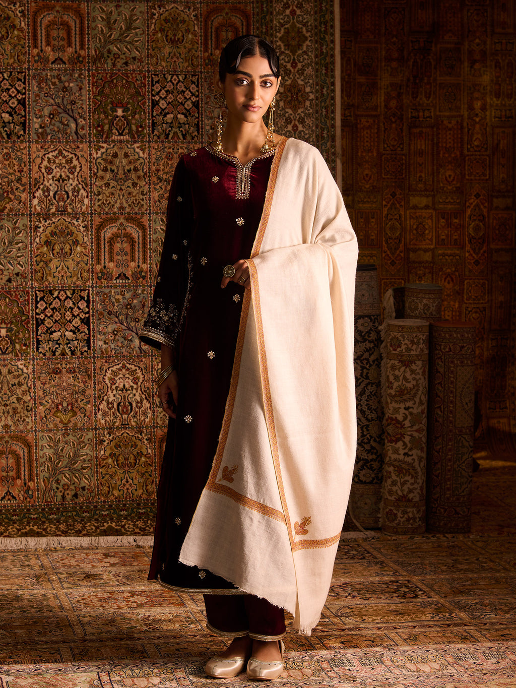 Handwoven Pure Pashmina Cream Sozni Hashidaar Shawl