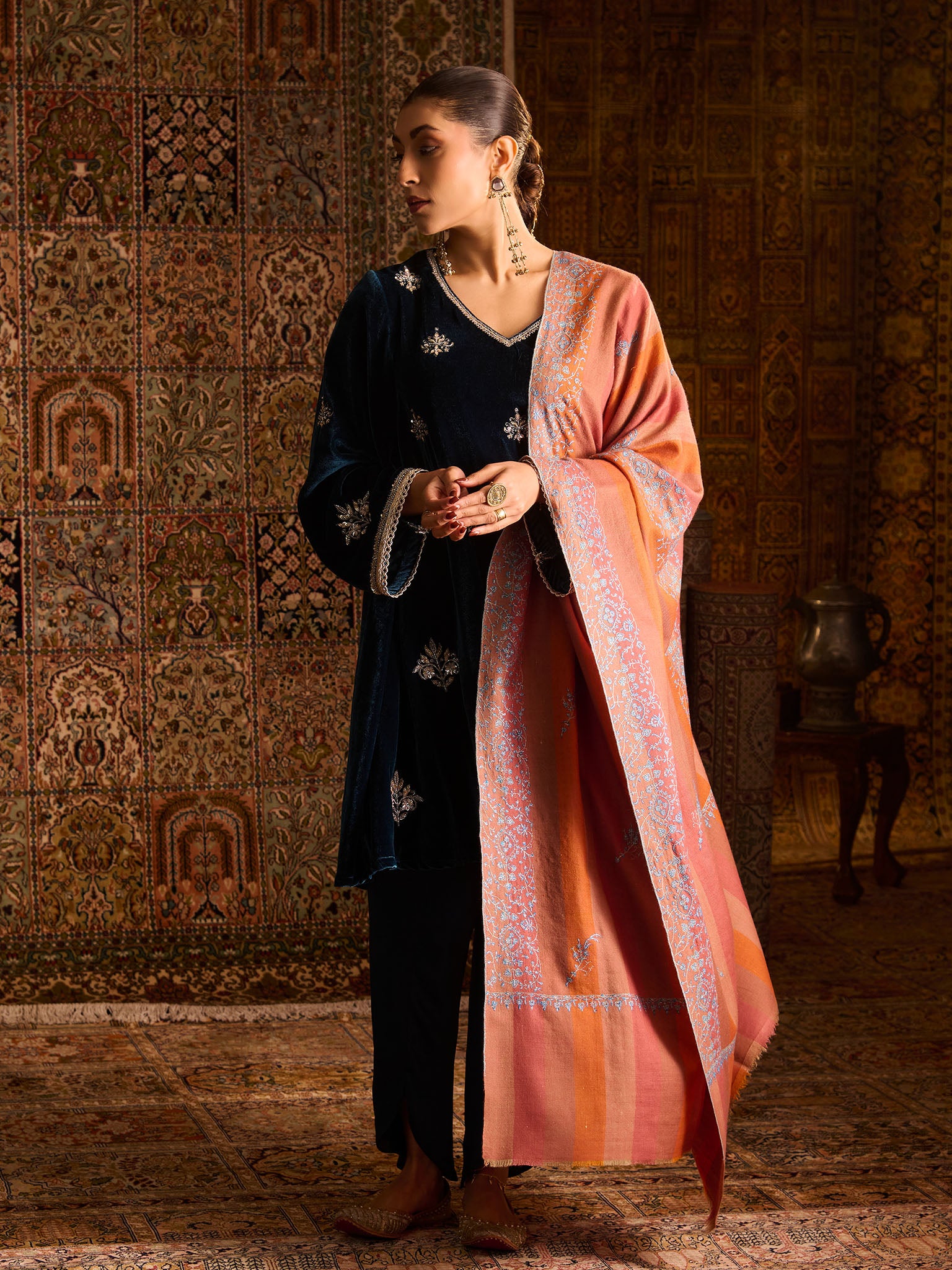 Multicolour Striped Kashmiri Handwoven Pashmina Sozni Palladar Shawl