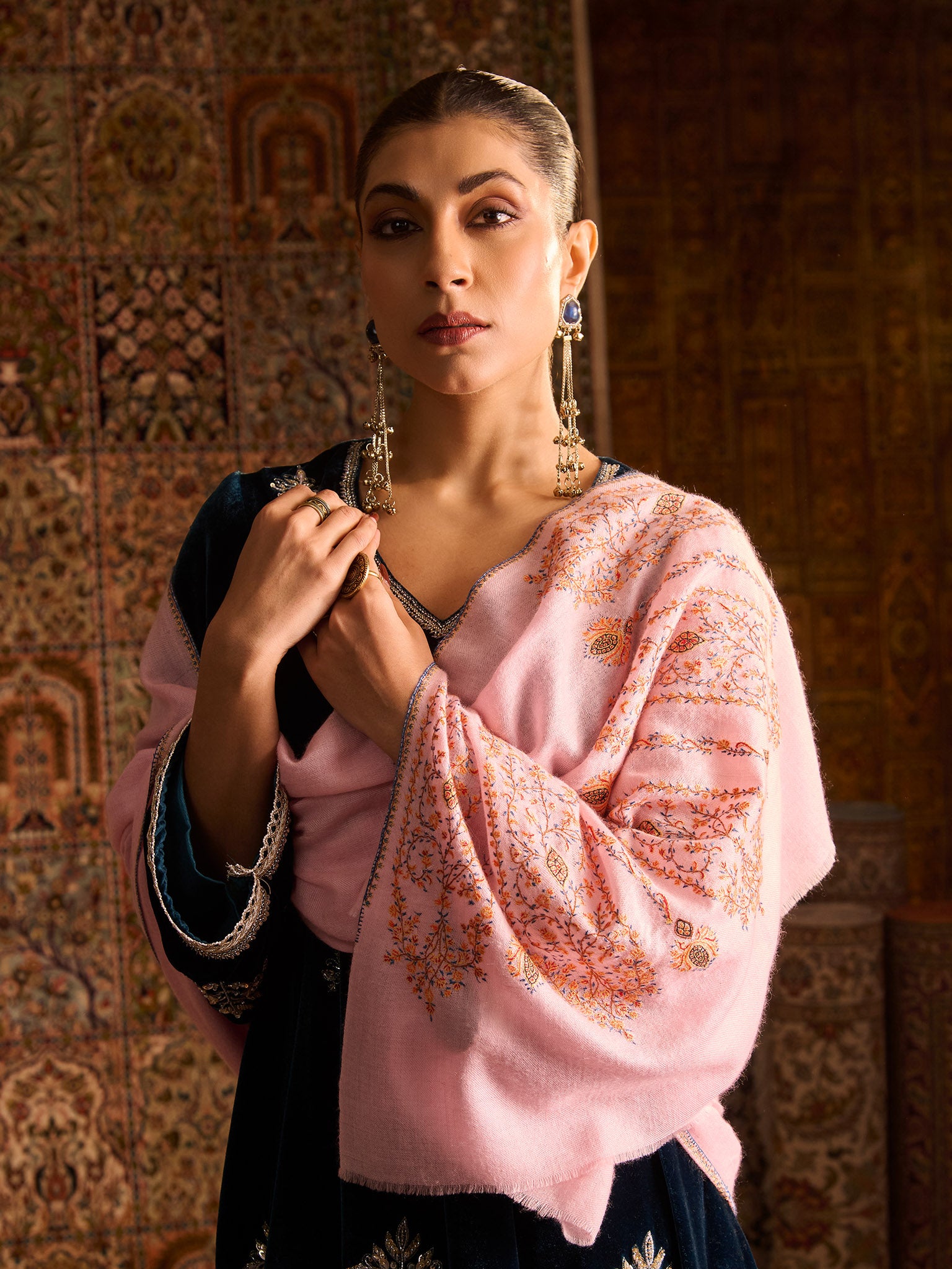 Handwoven Pure Pashmina Pink Sozni Palladar Stole