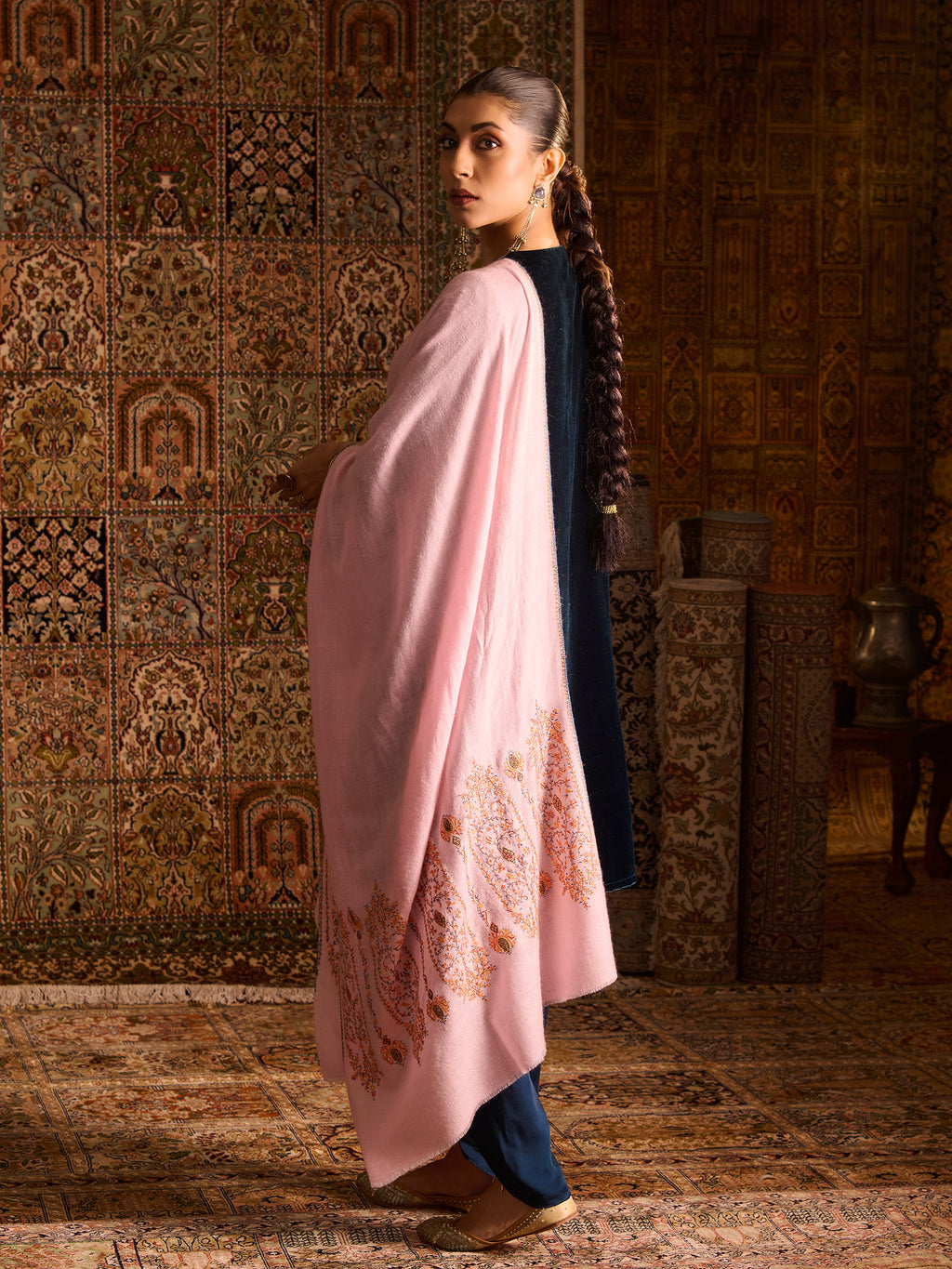 Handwoven Pure Pashmina Pink Sozni Palladar Stole