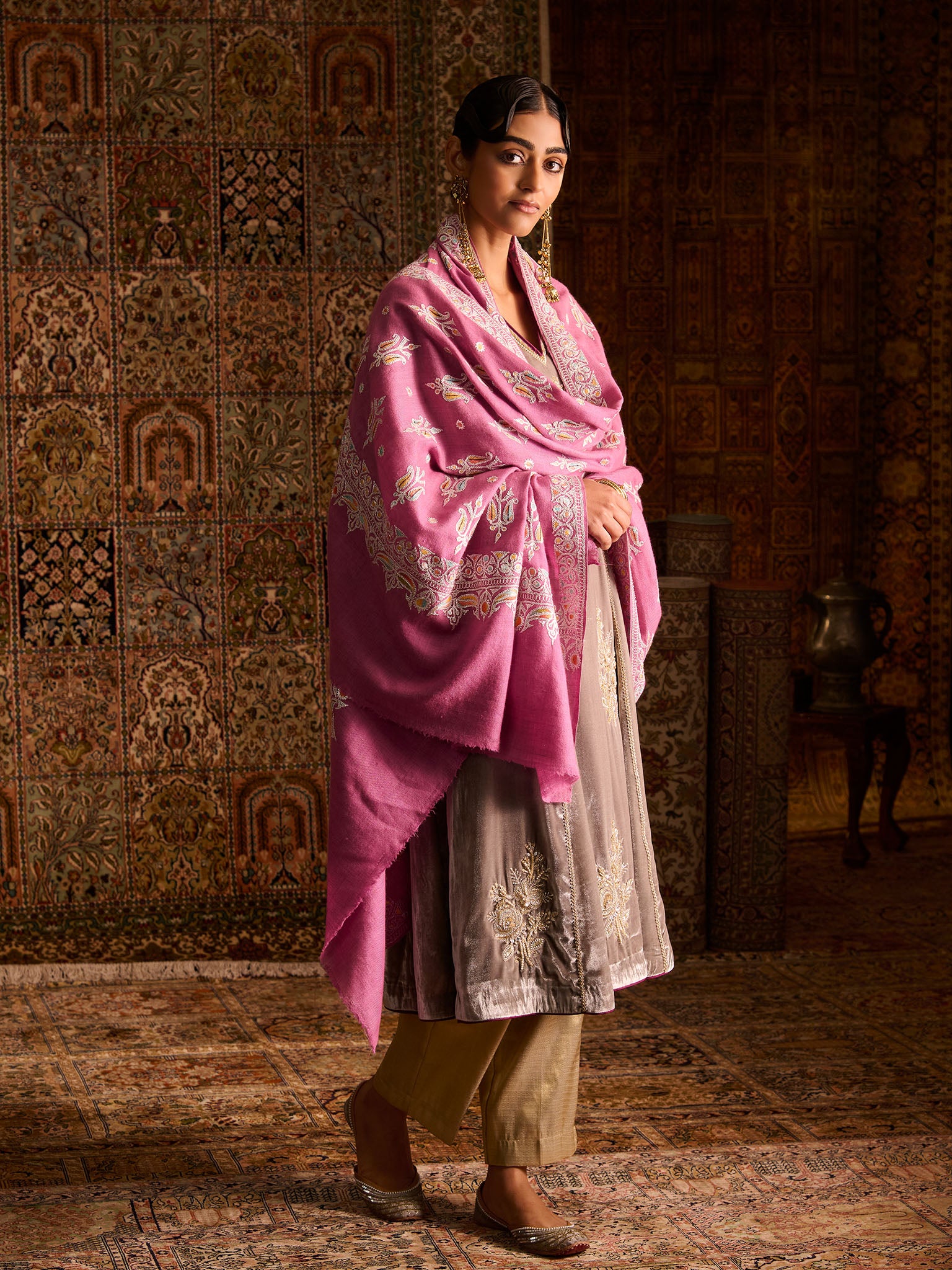 Kashmiri Pure Pashmina Pink Tilla Jamawar Shawl