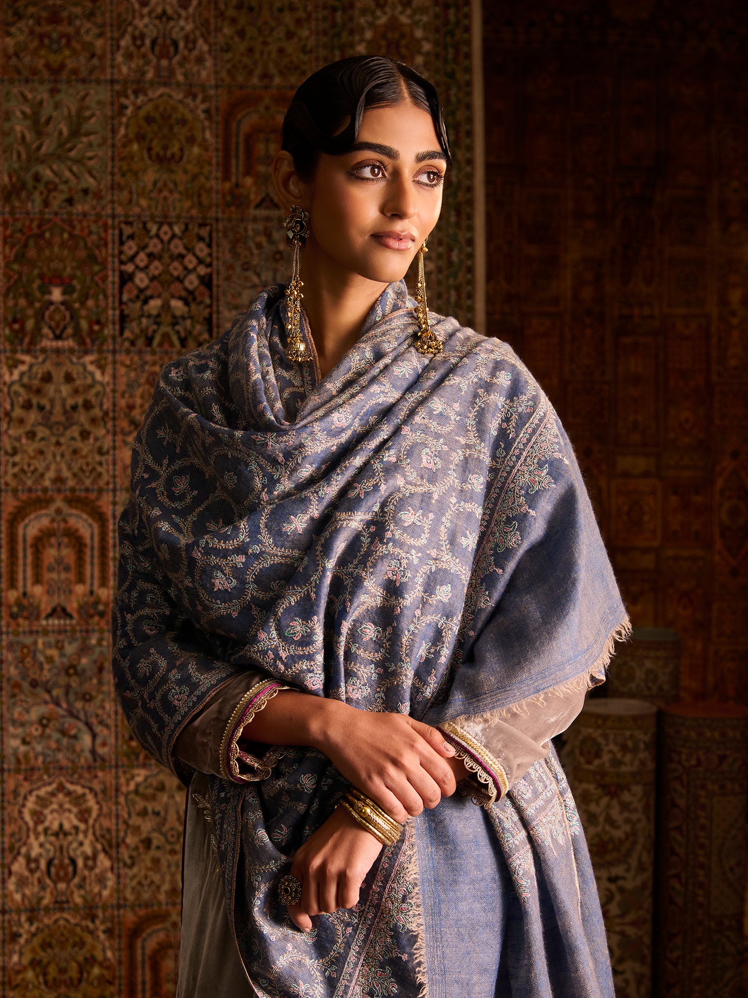 Handwoven Pure Pashmina Sozni Heavy Jaali Shawl