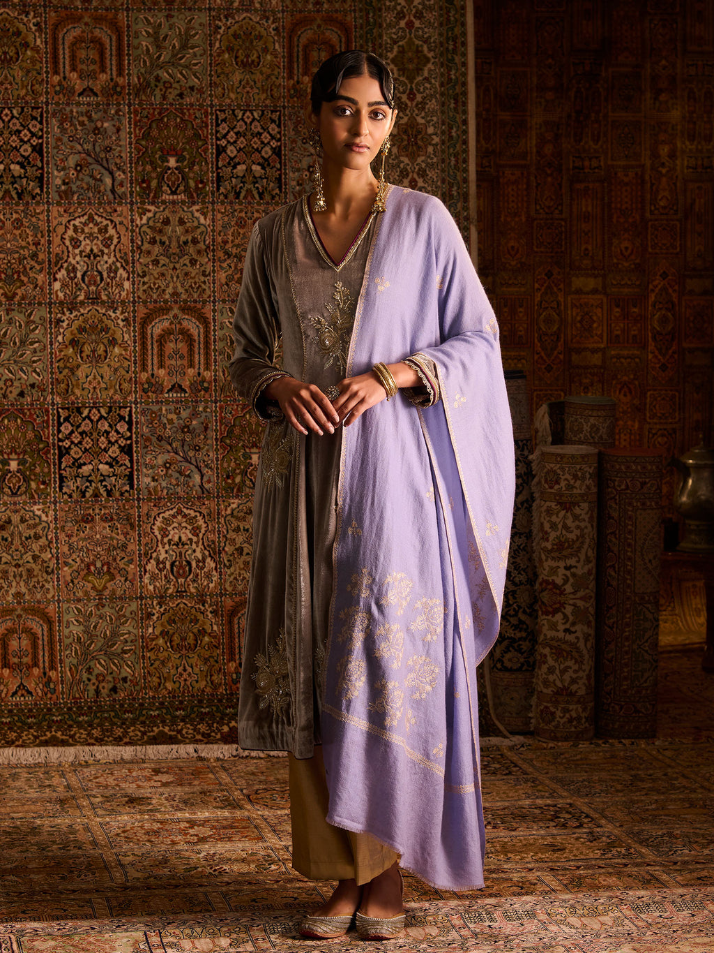 Kashmiri Handwoven Pure Pashmina Lilac Sozni Kunjidar Stole