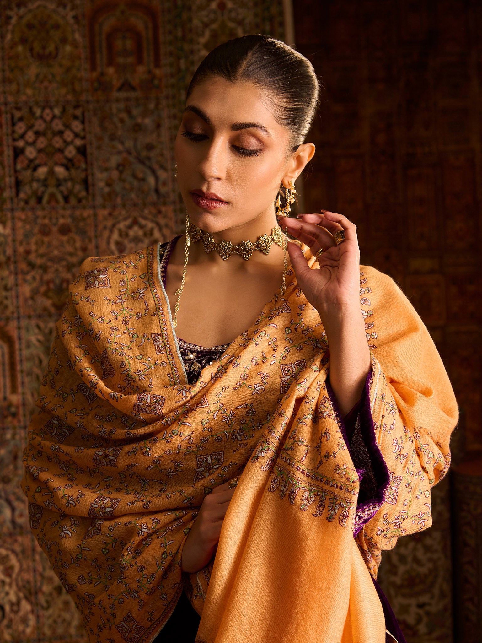 Handwoven Pure Pashmina Sozni Light Orange Heavy Jaali Shawl