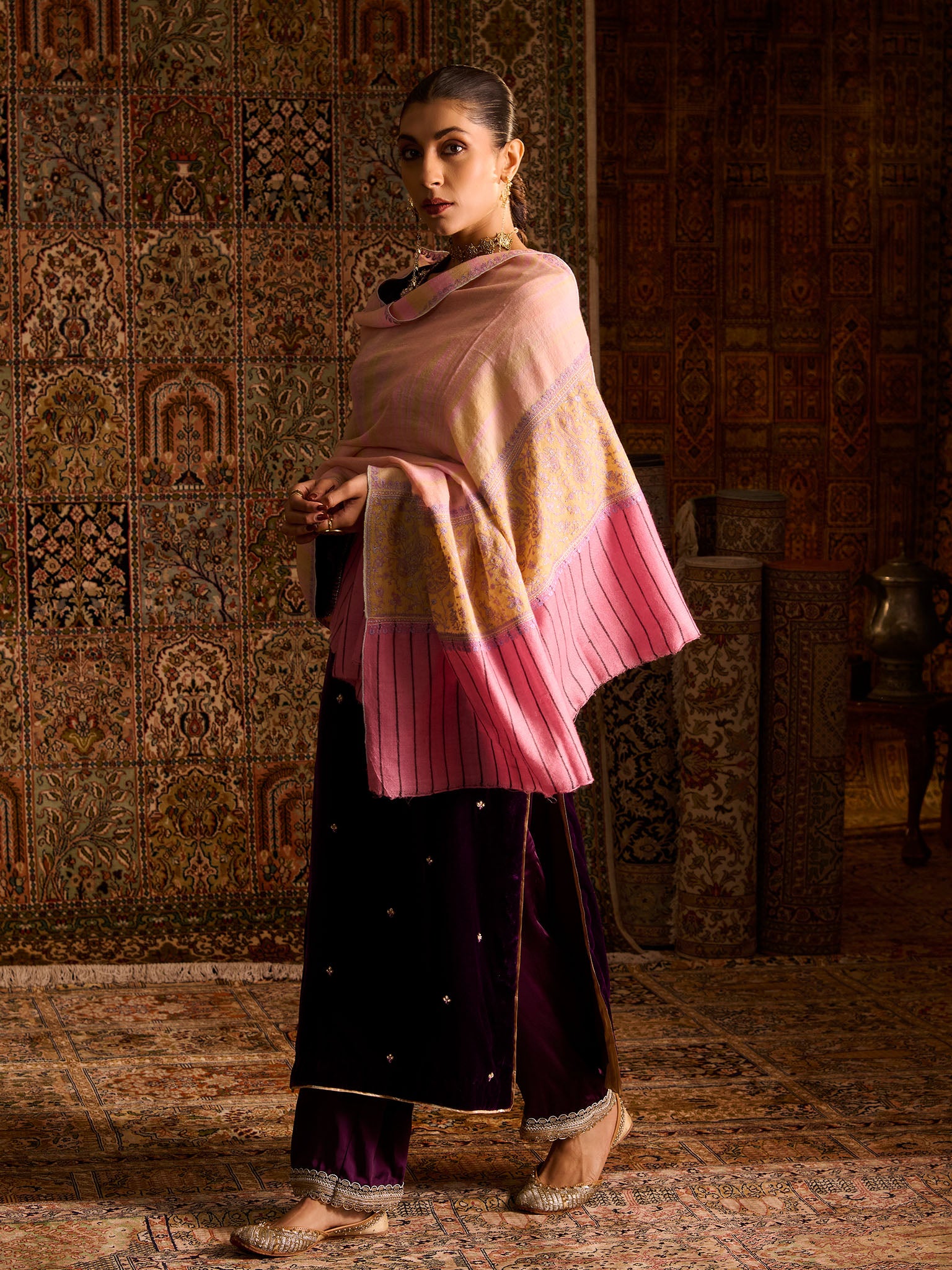 Handwoven Pure Pashmina Pink Sozni Palladar Shawl