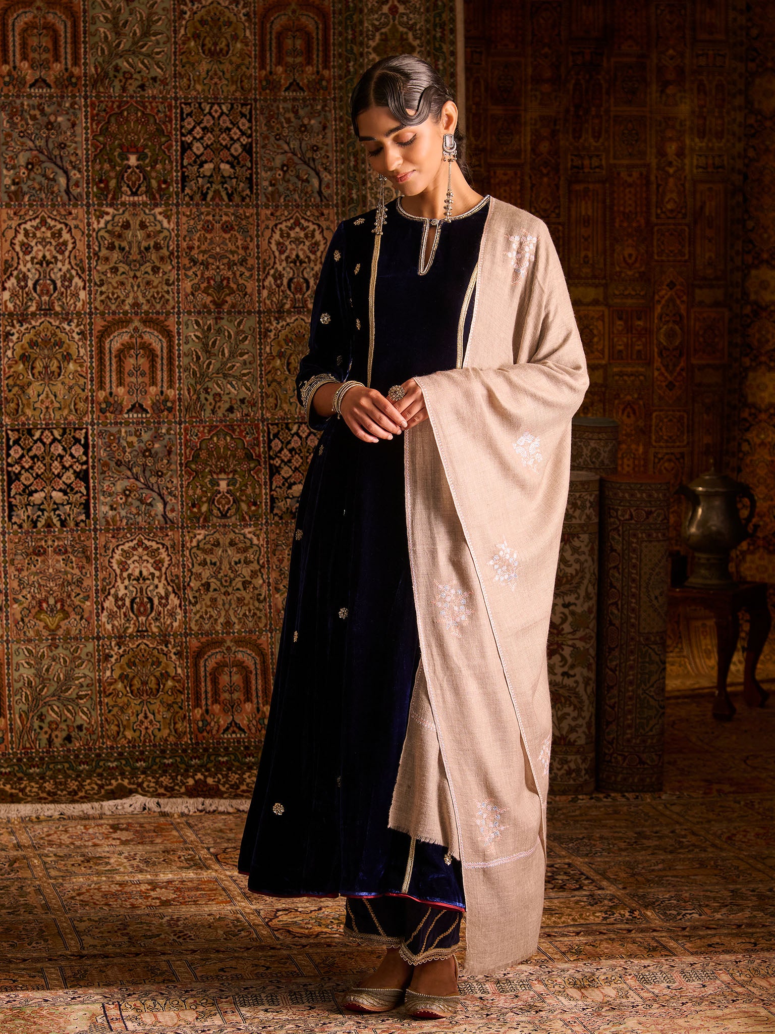 Handwoven Pure Pashmina Natural Sozni Bootidar Stole