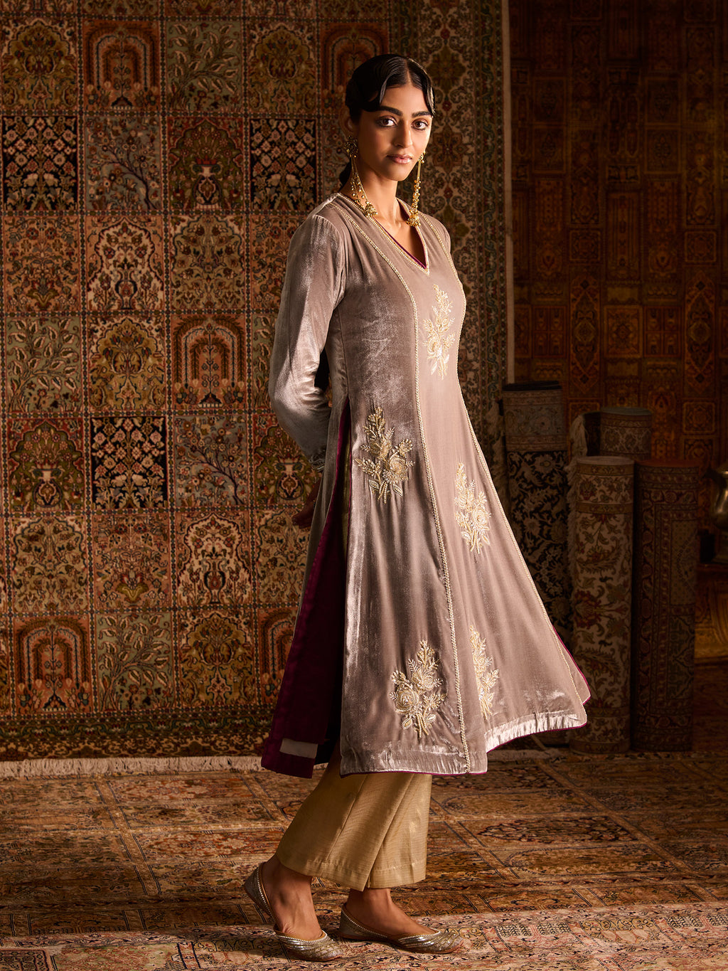 Chandur Grey Velvet Suit Set