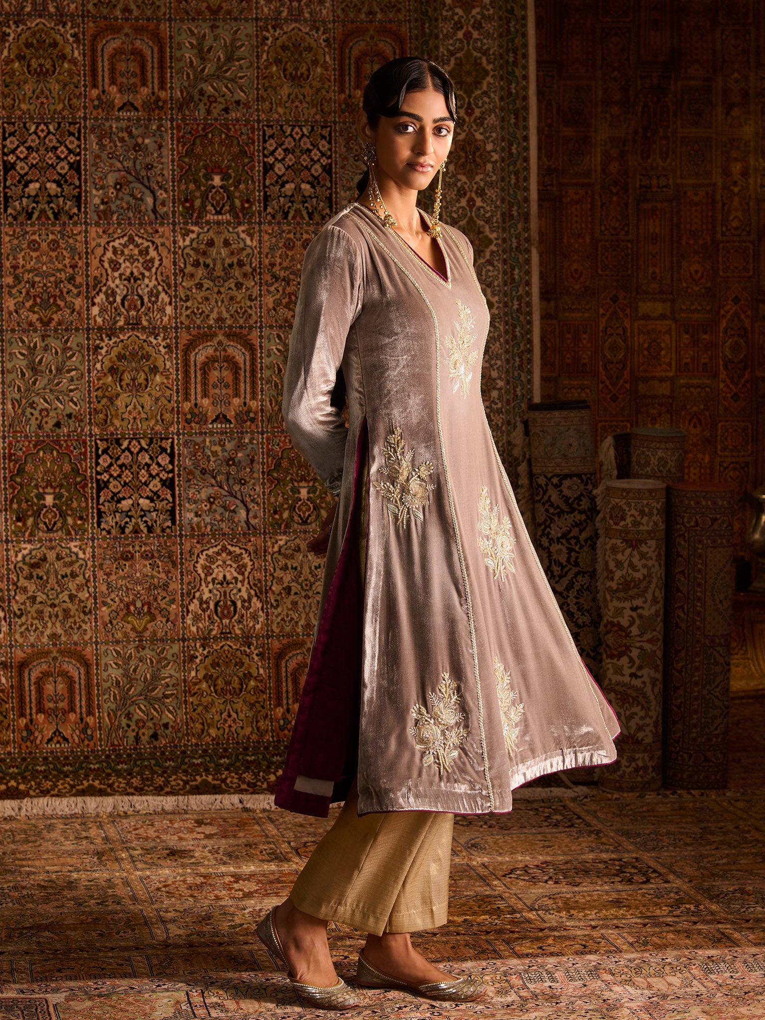 Chandur Grey Velvet Suit Set