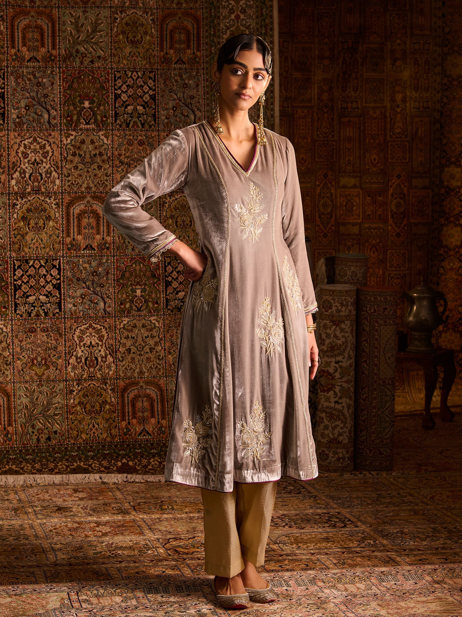 Chandur Grey Velvet Suit Set