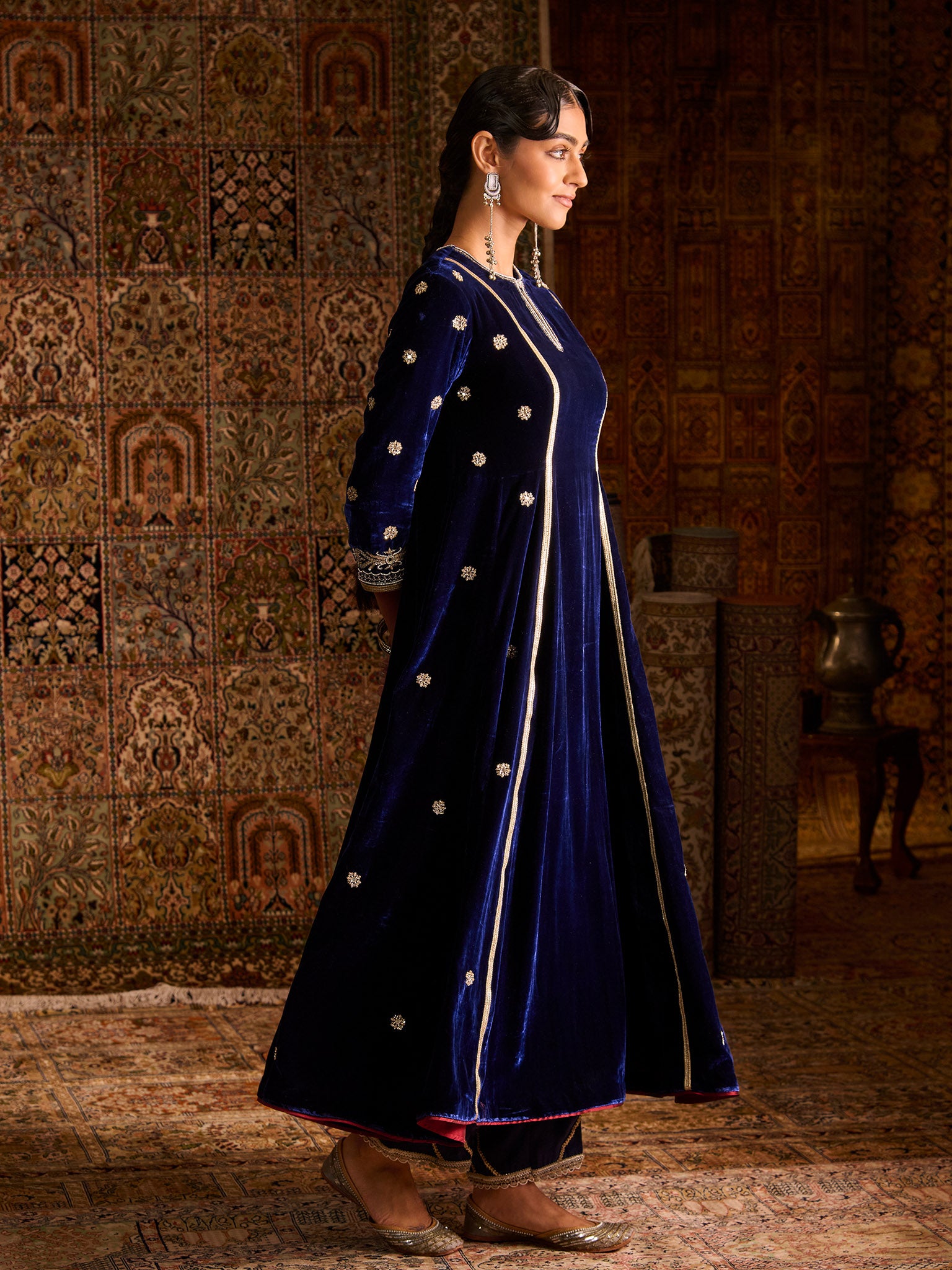 Neelzaar Royal Blue Velvet Suit Set
